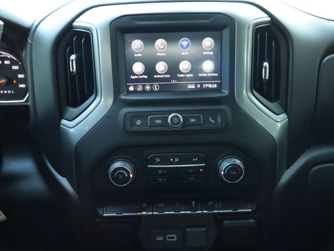 Used 2022 Chevrolet Silverado 1500 Custom w/ Safety Confidence Package AWD/4WD image 32