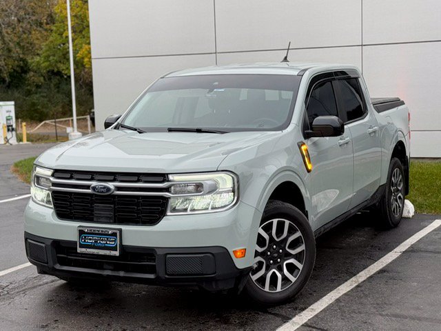 Used 2024 Ford Maverick Lariat FWD image 2