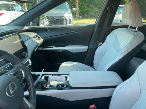 Used 2023 Lexus RX 350 Premium Plus w/ Accessory Package (K3) FWD image 9
