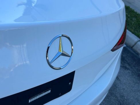 Used 2022 Mercedes-Benz C 300 Sedan image 21