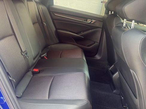 Used 2020 Honda Accord Sport image 18
