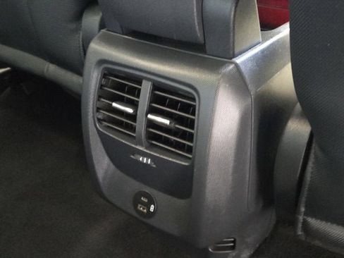 Used 2022 Ford Mustang Mach-E Premium image 9