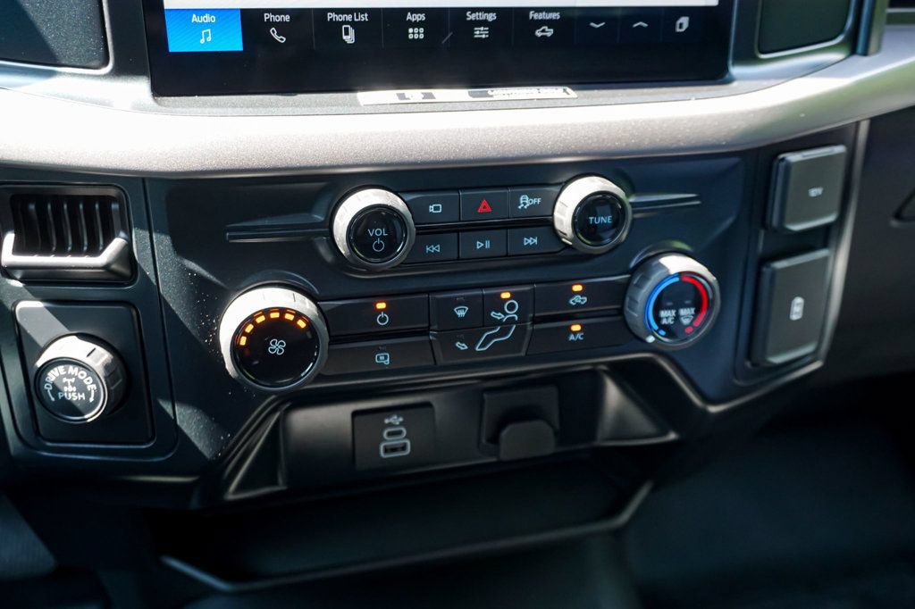 Used 2025 Ford F150 XL RWD image 45