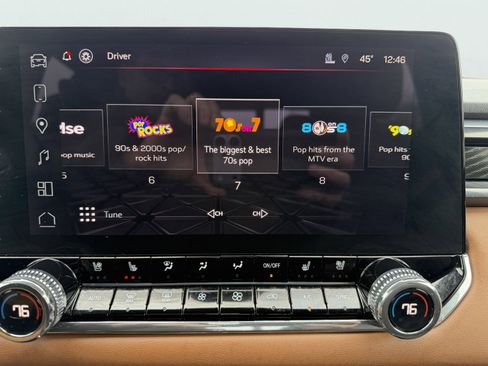 Used 2023 GMC Canyon AT4 w/ AT4 Premium Package image 22