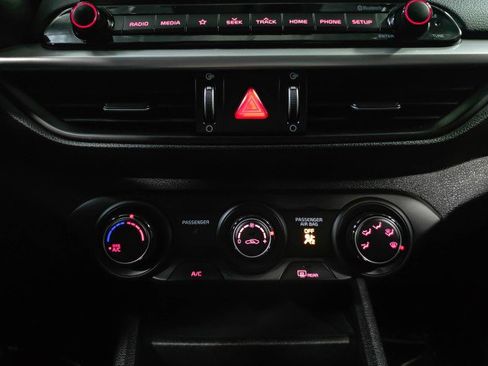 Used 2021 Kia Forte Sedan image 26