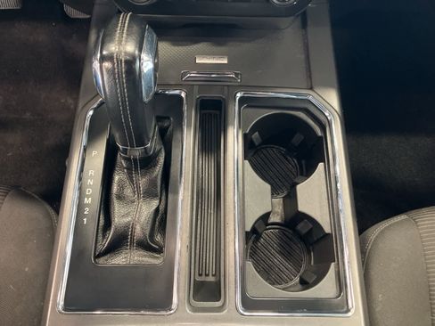 Used 2017 Ford F150 XLT w/ Equipment Group 302A Luxury image 17