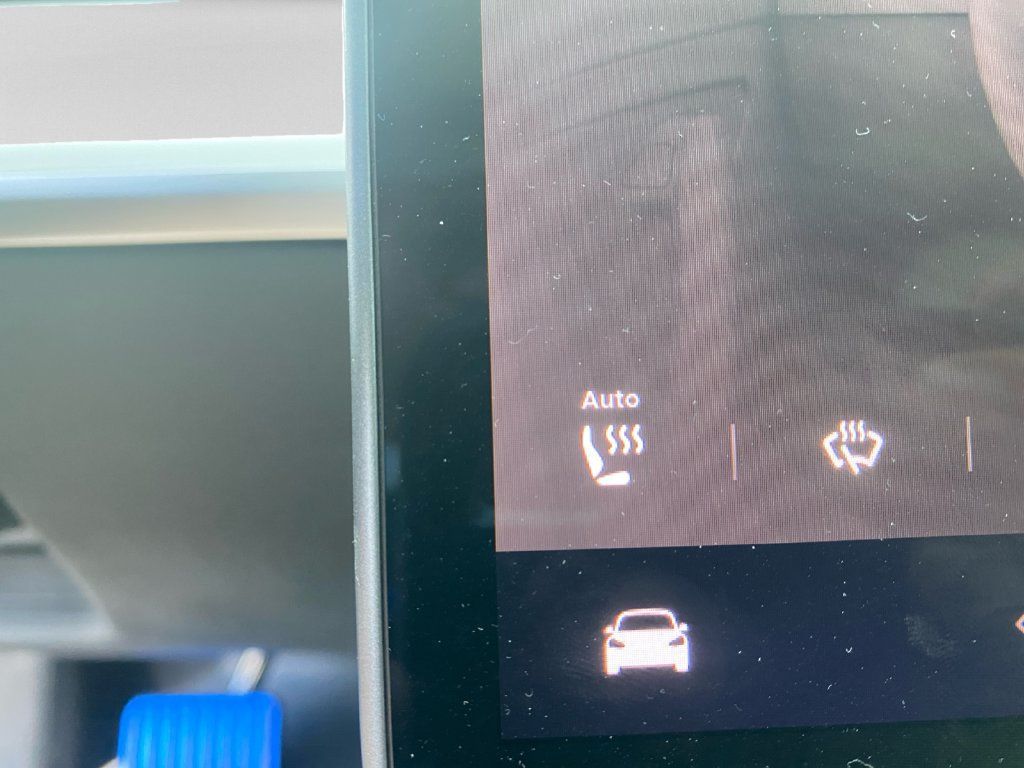 Used 2023 Tesla Model 3 Standard Range RWD image 17