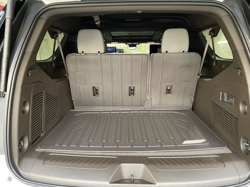 New 2026 GMC Yukon XL Elevation w/ Elevation Premium Package image 9