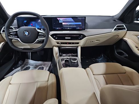 Certified 2025 BMW 330i Sedan w/ Premium Package image 9