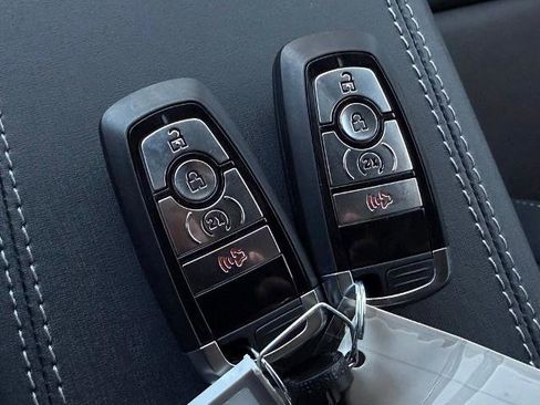 New 2026 Ford Bronco Outer Banks image 28