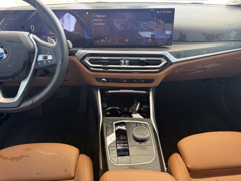 Used 2023 BMW 330i Sedan w/ Driving Assistance Package image 32