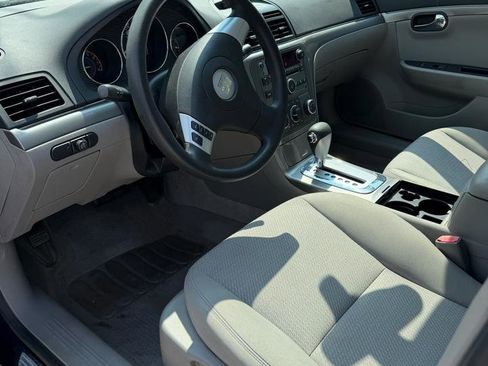 Used 2008 Saturn Aura XE FWD image 9