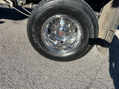 Used 2020 Ford F350 XL w/ Power Equipment Group image 13