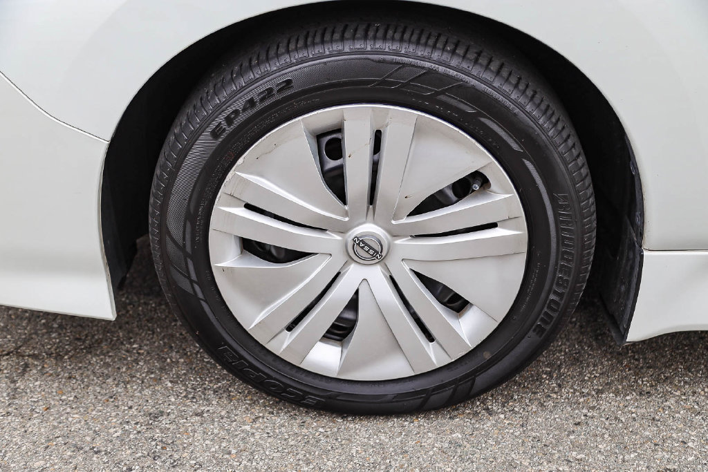 Used 2023 Nissan Leaf S FWD image 9