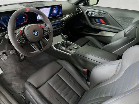Used 2025 BMW M2 image 25