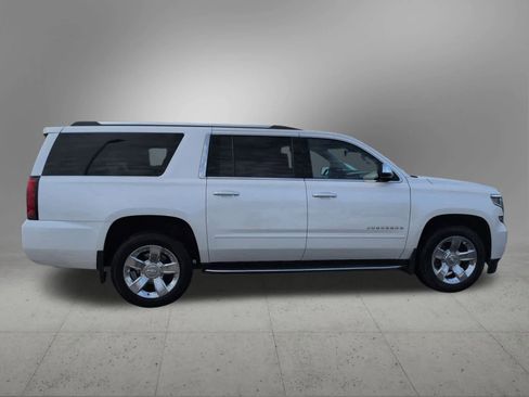 Used 2019 Chevrolet Suburban Premier image 7