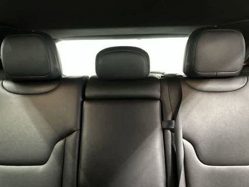 Used 2025 Jeep Compass Limited image 14