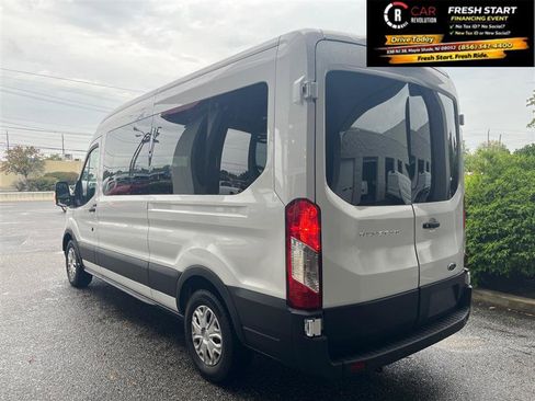 Used 2025 Ford Transit 350 XLT RWD image 4