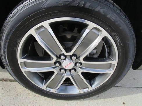 Used 2019 GMC Acadia Denali w/ Technology Package image 13