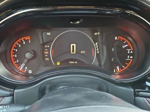 Used 2025 Dodge Durango GT w/ Blacktop Package image 11