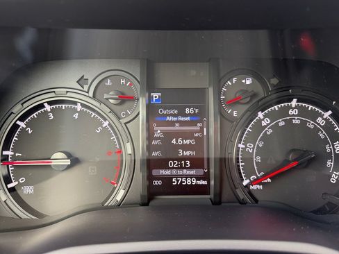 Used 2022 Toyota 4Runner Trail Special Edition AWD/4WD image 14