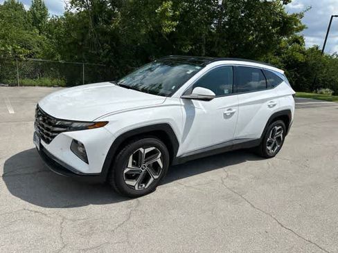 Used 2024 Hyundai Tucson Limited AWD/4WD image 2