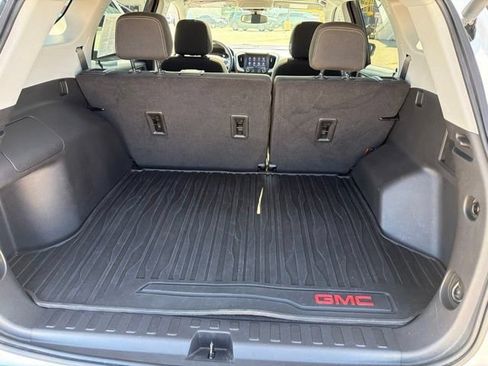 Used 2023 GMC Terrain SLE w/ Driver Convenience Package AWD/4WD image 26