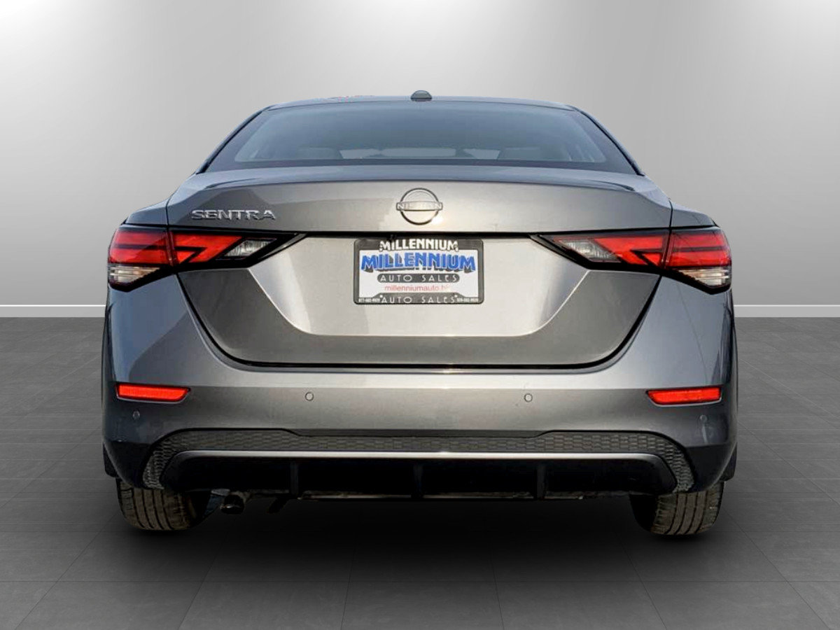 Used 2025 Nissan Sentra SV w/ All-Weather Package FWD image 6