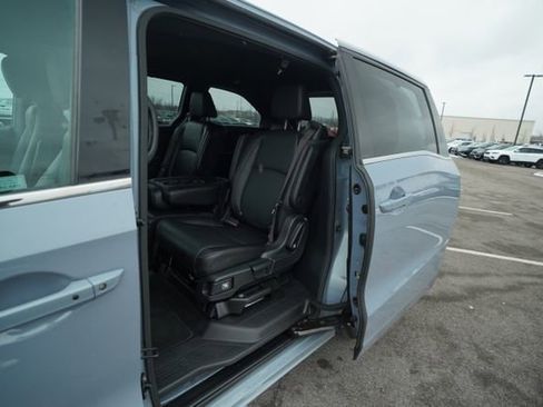 Used 2023 Honda Odyssey Sport image 15