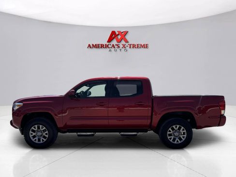 Used 2022 Toyota Tacoma SR w/ SR Convenience Package RWD image 2