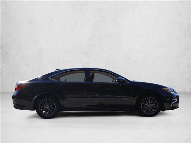 Used 2018 Lexus ES 350 w/ Navigation System Package FWD image 4