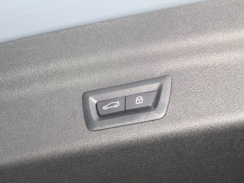 Used 2026 BMW X1 xDrive28i w/ Technology Package image 8