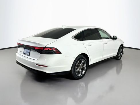 Used 2023 Honda Accord EX image 7