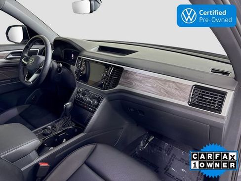 Certified 2022 Volkswagen Atlas Cross Sport SE AWD/4WD image 27