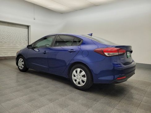 Used 2018 Kia Forte LX w/ LX Popular Package image 3
