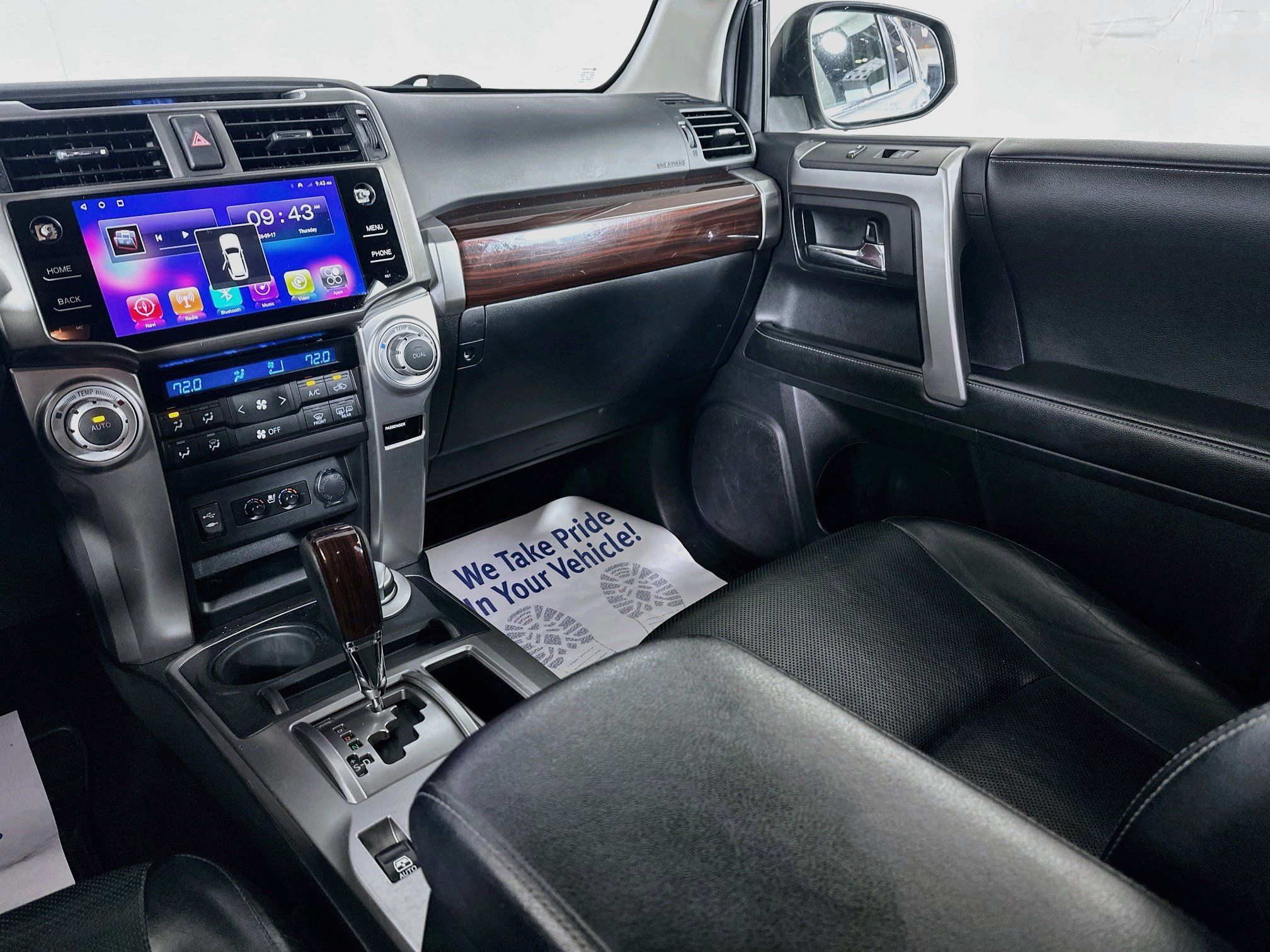 Used 2014 Toyota 4Runner Limited AWD/4WD image 22