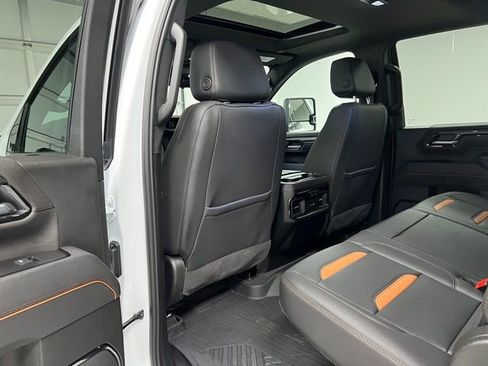 Used 2025 GMC Sierra 3500 AT4 w/ AT4 Premium Plus Package image 45