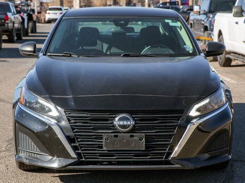 Used 2024 Nissan Altima 2.5 S image 3