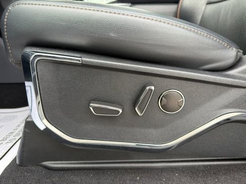 Used 2024 Ford F150 Lariat w/ Equipment Group 502A High image 23