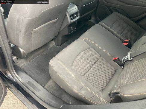 Used 2018 GMC Terrain SLE w/ Driver Convenience Package FWD image 13