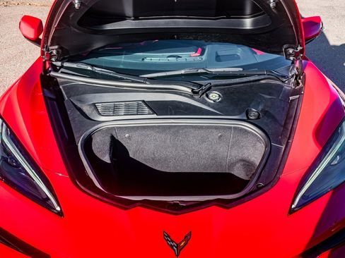 Used 2021 Chevrolet Corvette Stingray Premium Cpe w/ Z51 Performance Package image 41