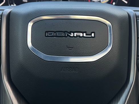 Used 2024 GMC Yukon XL Denali Ultimate image 45