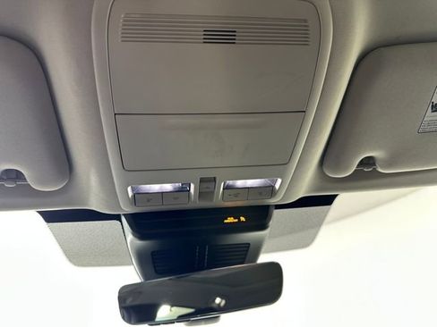 Used 2024 MAZDA CX-90 3.3 Turbo w/ Premium Package image 24