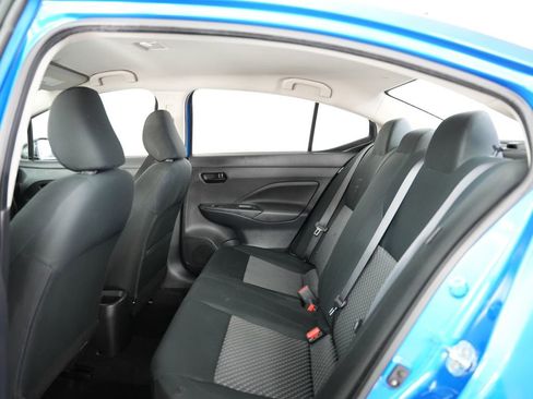 Used 2021 Nissan Versa S image 31