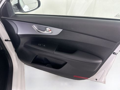 Used 2024 Kia Forte LXS image 29