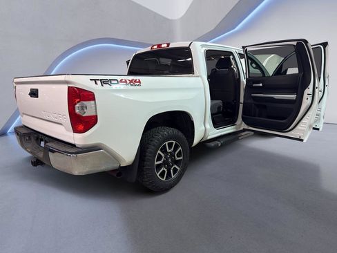 Used 2015 Toyota Tundra SR5 w/ TRD Off Road Package AWD/4WD image 12