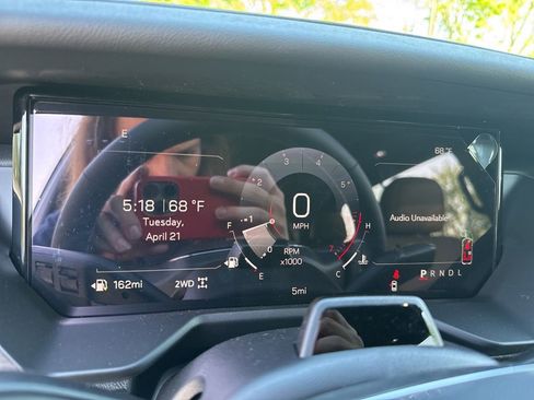 New 2026 GMC Acadia Denali Ultimate w/ LPO, Floor Liner Package AWD/4WD image 18