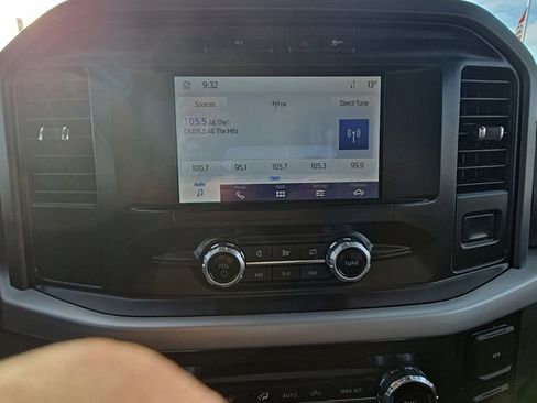 Used 2022 Ford F150 XLT w/ Equipment Group 301A Mid image 12