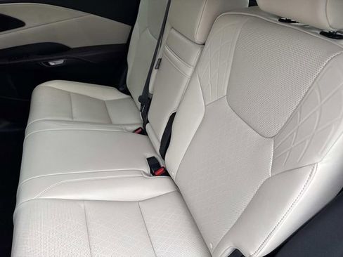 Certified 2024 Lexus RX 350 w/ Convenience Package image 13