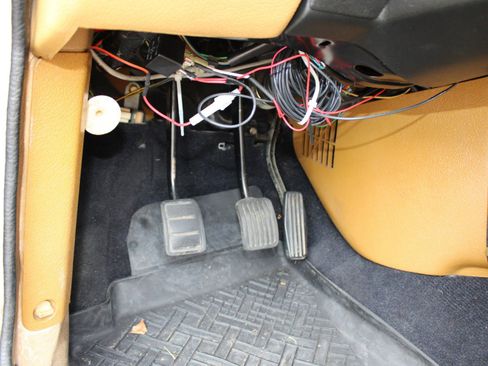 Used 1989 Volvo 240 Wagon image 23